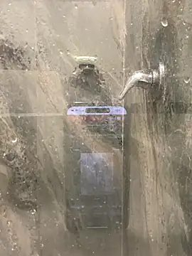 Snapshot of CleoWhite chatting on 10-17-25, 01:20 CleoWhite online show from 10-17-25, 01:20