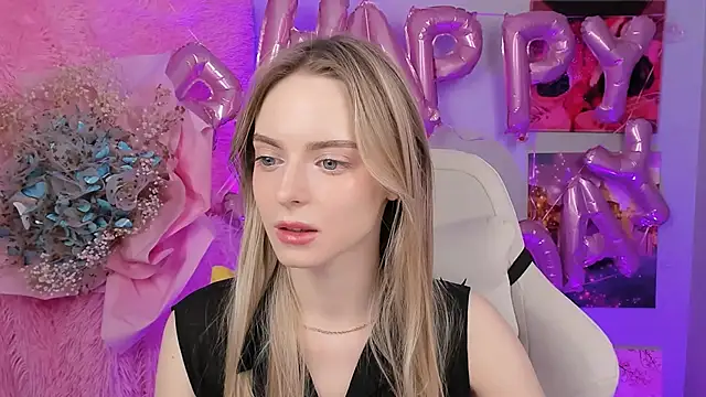 JuliaBrewwer online show from 09-22-25, 10:39