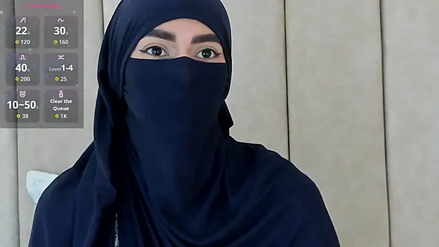  Zahiira  online show from 10-30-25, 12:06