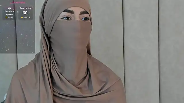  Zahiira  online show from 11-12-25, 11:54