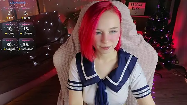 NaomiYoru online show from 01-06-26, 08:34