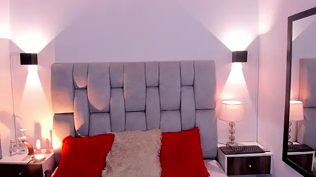 Mia volkova online show from 09-08-25, 06:07