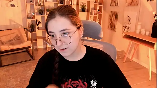 VirtuallVoyant online show from 09-29-25, 04:39