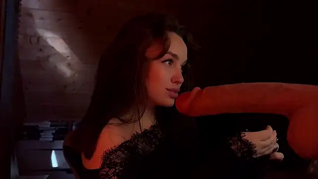 Snapshot of Crucio chatting on 03-24-26, 07:13 Crucio online show from 03-24-26, 07:13