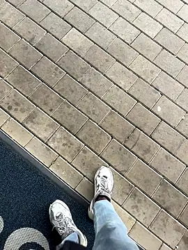 kamo012000 online show from 09-30-25, 08:41