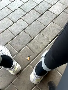 kamo012000 online show from 10-14-25, 10:05