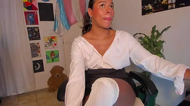 cam11 07 online show from 03-22-26, 08:34