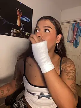 cam11 07 online show from 03-28-26, 09:47