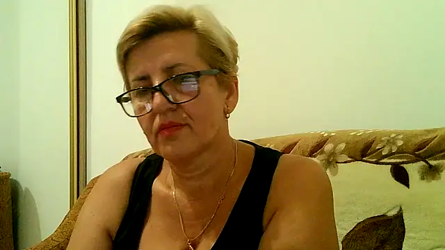 Snapshot of Dana4921 chatting on 09-08-25, 05:23 Dana4921 online show from 09-08-25, 05:23