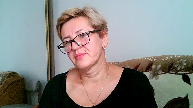 Snapshot of Dana4921 chatting on 09-17-25, 03:57 Dana4921 online show from 09-17-25, 03:57