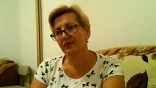 Snapshot of Dana4921 chatting on 09-24-25, 03:48 Dana4921 online show from 09-24-25, 03:48