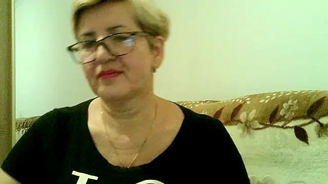 Snapshot of Dana4921 chatting on 11-08-25, 04:18 Dana4921 online show from 11-08-25, 04:18