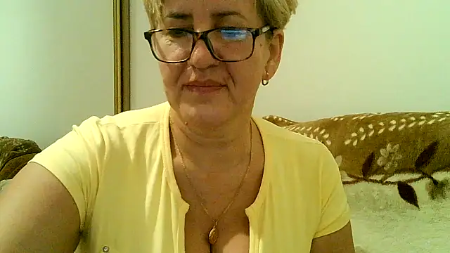 Snapshot of Dana4921 chatting on 11-24-25, 05:23 Dana4921 online show from 11-24-25, 05:23