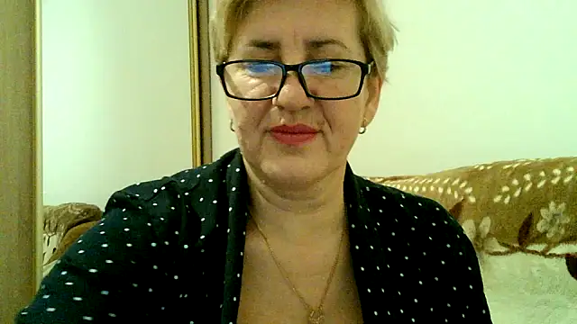 Snapshot of Dana4921 chatting on 12-18-25, 04:13 Dana4921 online show from 12-18-25, 04:13