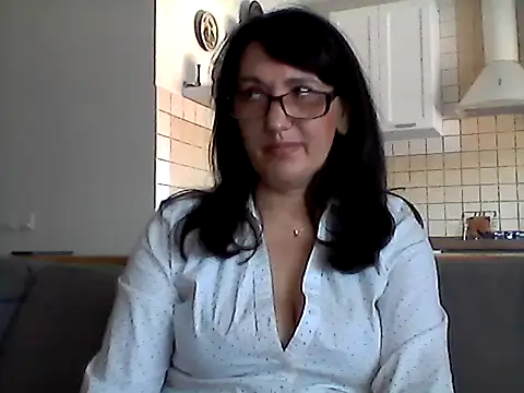 Snapshot of Elena48324 chatting on 05-10-26, 09:36 Elena48324 online show from 05-10-26, 09:36