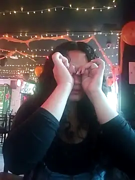 Yaya watson online show from 10-30-25, 09:37