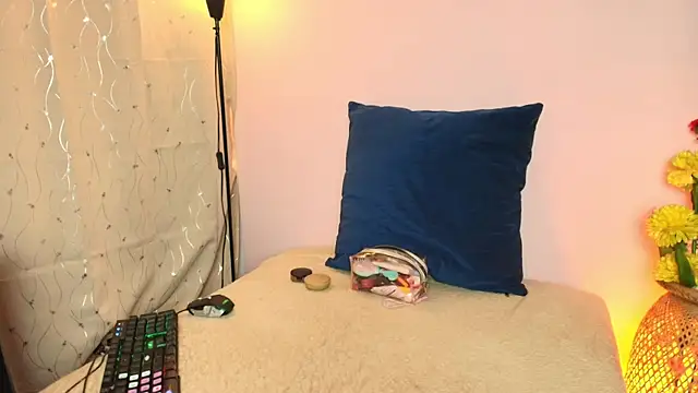 Dafne Mel online show from 02-11-26, 12:32