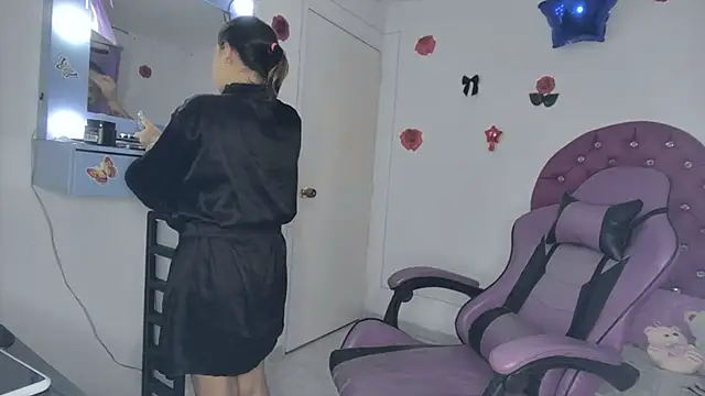 Snapshot of soffy_rosses chatting on 07-29-26, 02:21 soffy rosses online show from 07-29-26, 02:21