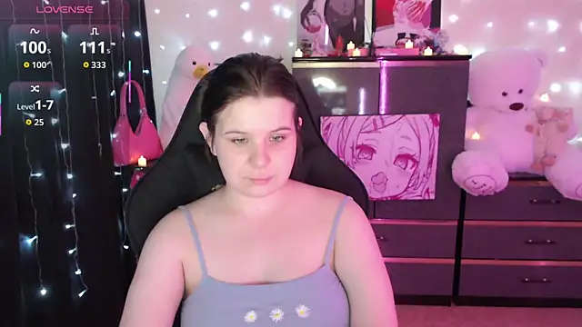 AmyVibess online show from 10-04-25, 08:07