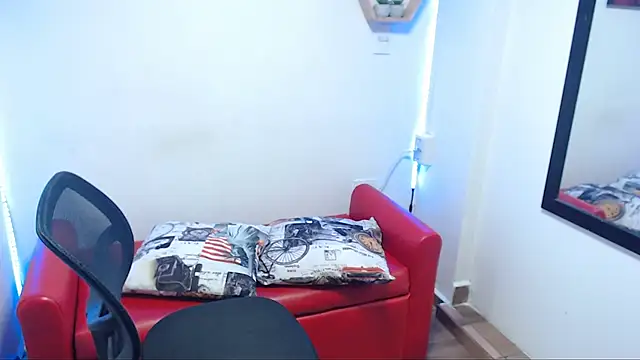 DIVAX MONSERRAT online show from 09-23-25, 08:34