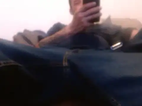 Snapshot of dontrush22 chatting on 09-21-25, 08:27 dontrush22 online show from 09-21-25, 08:27