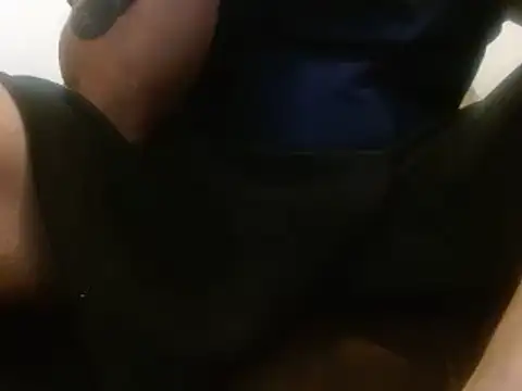 Snapshot of dontrush22 chatting on 10-07-25, 05:15 dontrush22 online show from 10-07-25, 05:15