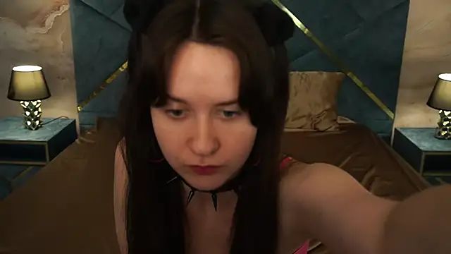 BerryDiva online show from 07-28-26, 03:21