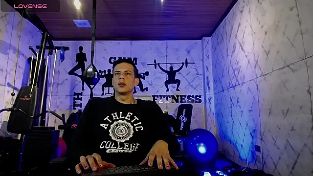 Dustin Sonne online show from 11-15-25, 03:48