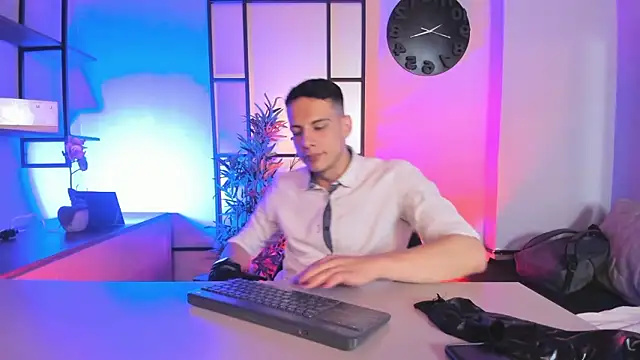 Dustin Sonne online show from 03-07-26, 03:36