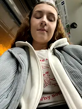 katexxxx online show from 11-07-25, 04:51