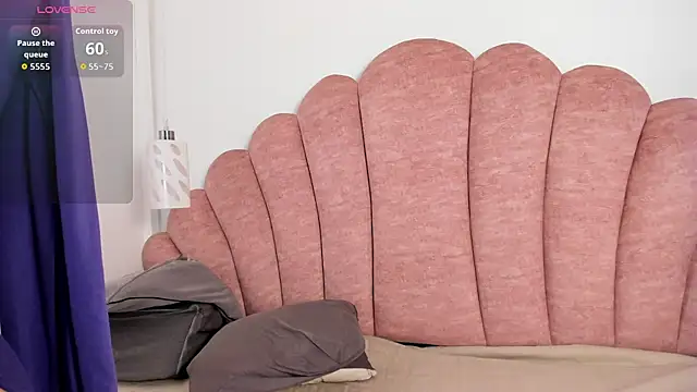 Snapshot of halabi_saha chatting on 11-11-25, 11:54 halabi saha online show from 11-11-25, 11:54