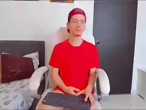 ThiagooJames online show from 02-28-26, 02:40