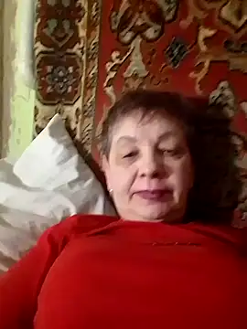 Rose60301 online show from 12-14-25, 05:07