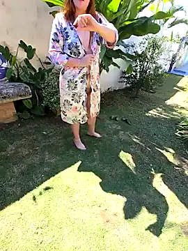 iamxamira online show from 09-10-25, 02:28