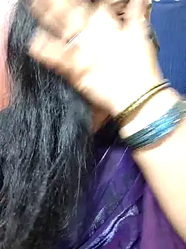 honey-flower online show from 09-18-25, 03:41