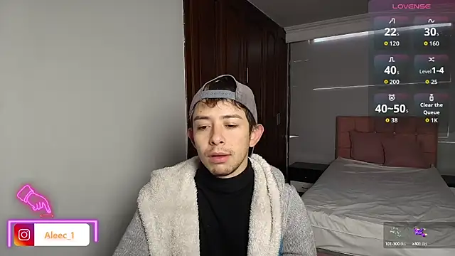 Aleecandrews online show from 09-17-25, 07:26