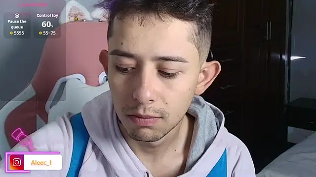 Aleecandrews online show from 09-24-25, 07:17