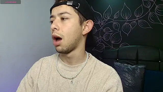 Aleecandrews online show from 11-13-25, 07:24