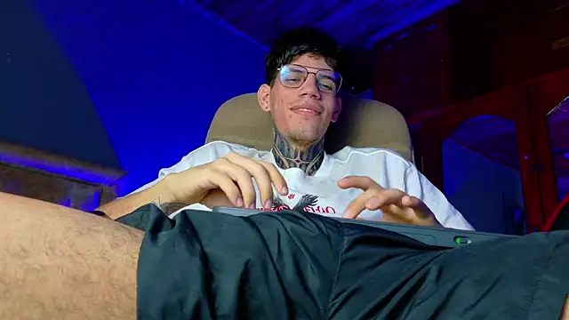 david huge online show from 02-13-26, 01:45