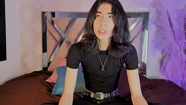 Snapshot of ryo_light chatting on 05-30-26, 11:24 ryo light online show from 05-30-26, 11:24