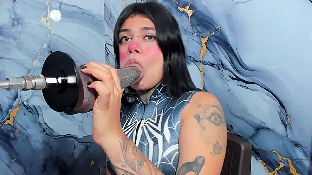 Emily Evo online show from 10-01-25, 07:42