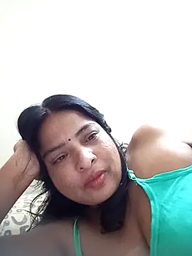 Snapshot of srimasrima chatting on 09-25-25, 06:55 srimasrima online show from 09-25-25, 06:55