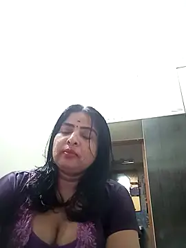 Snapshot of srimasrima chatting on 10-23-25, 12:21 srimasrima online show from 10-23-25, 12:21