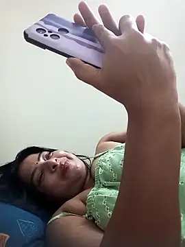 Snapshot of srimasrima chatting on 11-04-25, 12:43 srimasrima online show from 11-04-25, 12:43