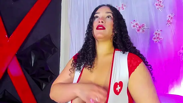 ivonne diaz1 online show from 06-25-26, 08:13