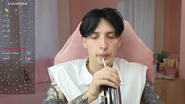 Snapshot of Martin_Jin chatting on 09-16-25, 12:17 Martin Jin online show from 09-16-25, 12:17