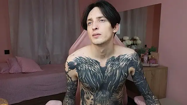 Snapshot of Martin_Jin chatting on 10-28-25, 12:19 Martin Jin online show from 10-28-25, 12:19