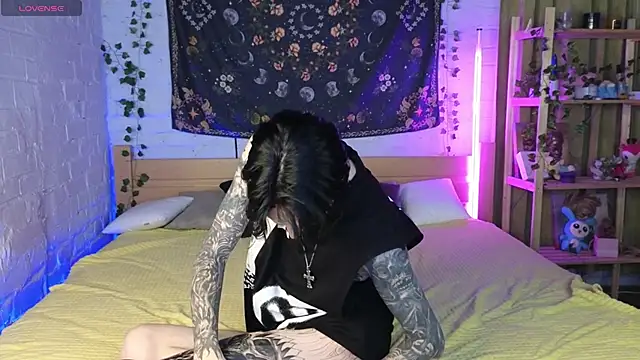 Snapshot of Martin_Jin chatting on 02-04-26, 01:00 Martin Jin online show from 02-04-26, 01:00