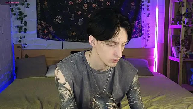 Snapshot of Martin_Jin chatting on 02-07-26, 02:48 Martin Jin online show from 02-07-26, 02:48