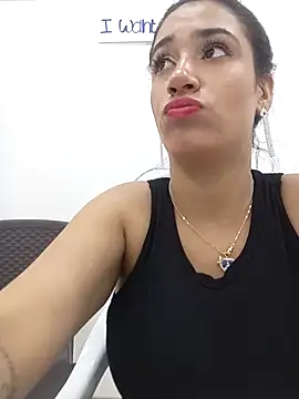 Snapshot of Samantha_hotly chatting on 10-07-25, 03:09 Samantha hotly online show from 10-07-25, 03:09